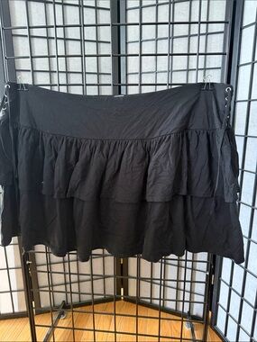 Hot Topic Side Lace Skirt Plus Size 5